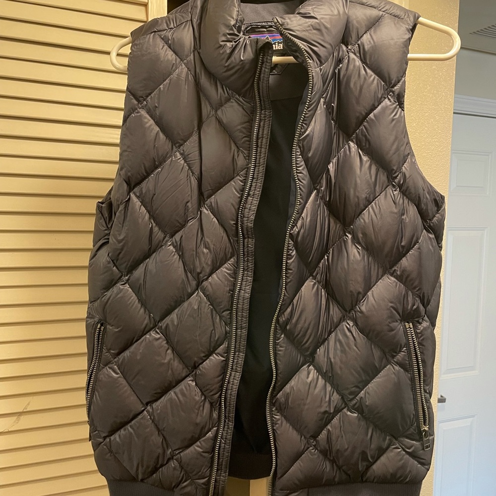 Patagonia Women’s Prow Bomber Vest
